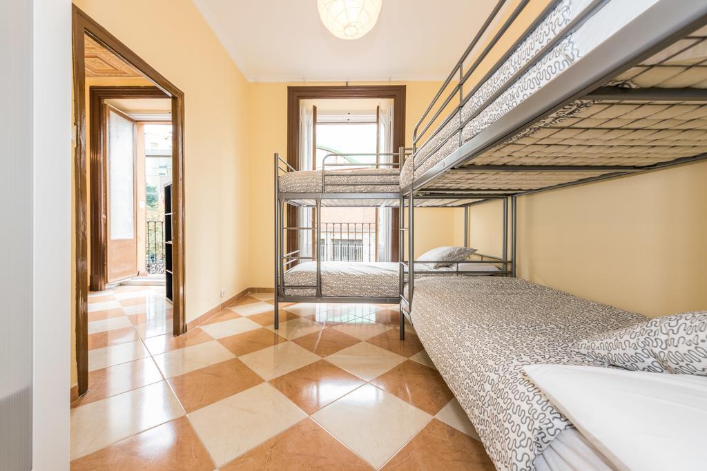 Grand Latina Apartment Madrid Szoba fotó
