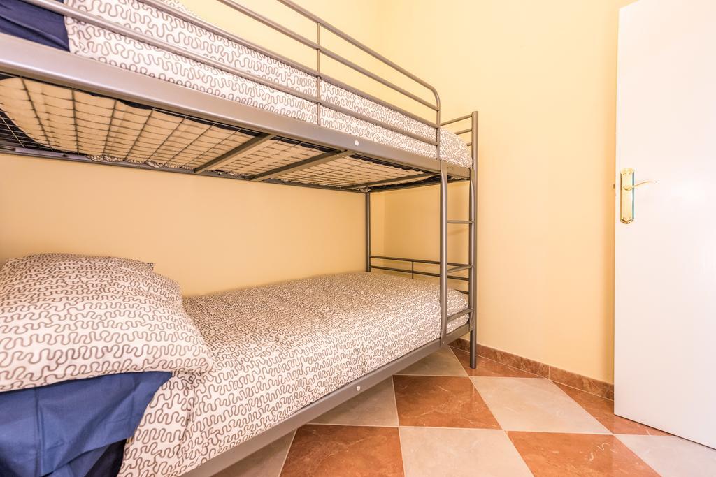 Grand Latina Apartment Madrid Szoba fotó
