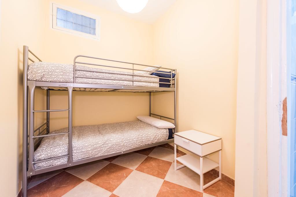Grand Latina Apartment Madrid Szoba fotó